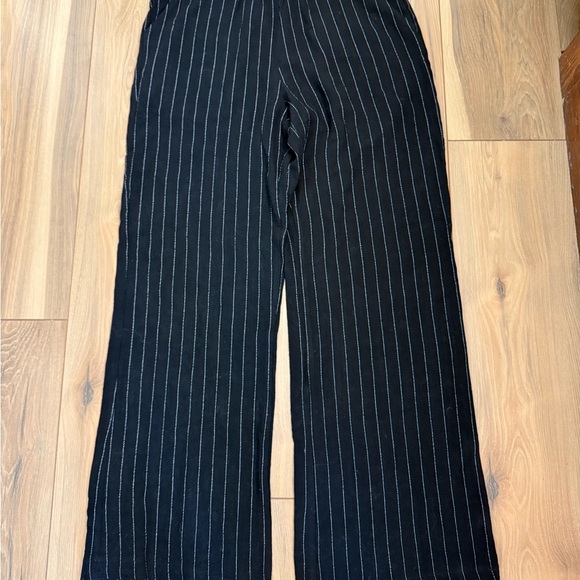Charlotte Avery 2-Piece Black Pinstripe Set Wide Leg Pants + Tie Front Top M - Picture 3 of 5
